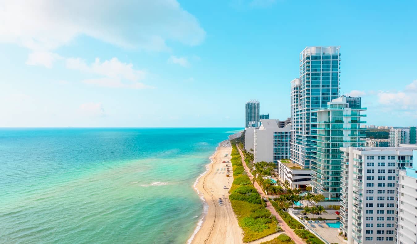 You are currently viewing Where to Stay in Miami: The Best Neighborhoods for Your Visit